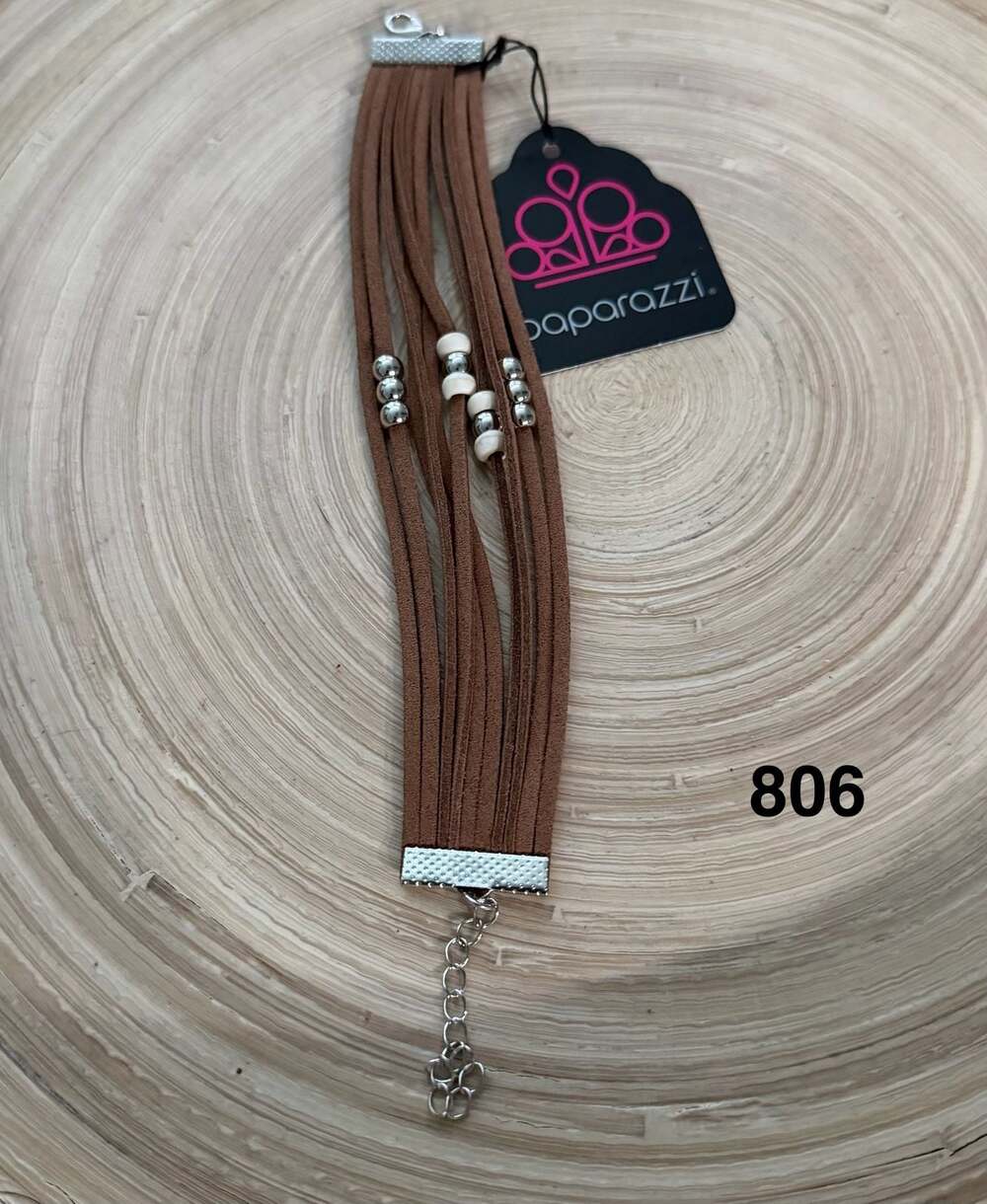 Paparazzi Jewelry ~ Colorfully Coachella - White Urban Bracelet.